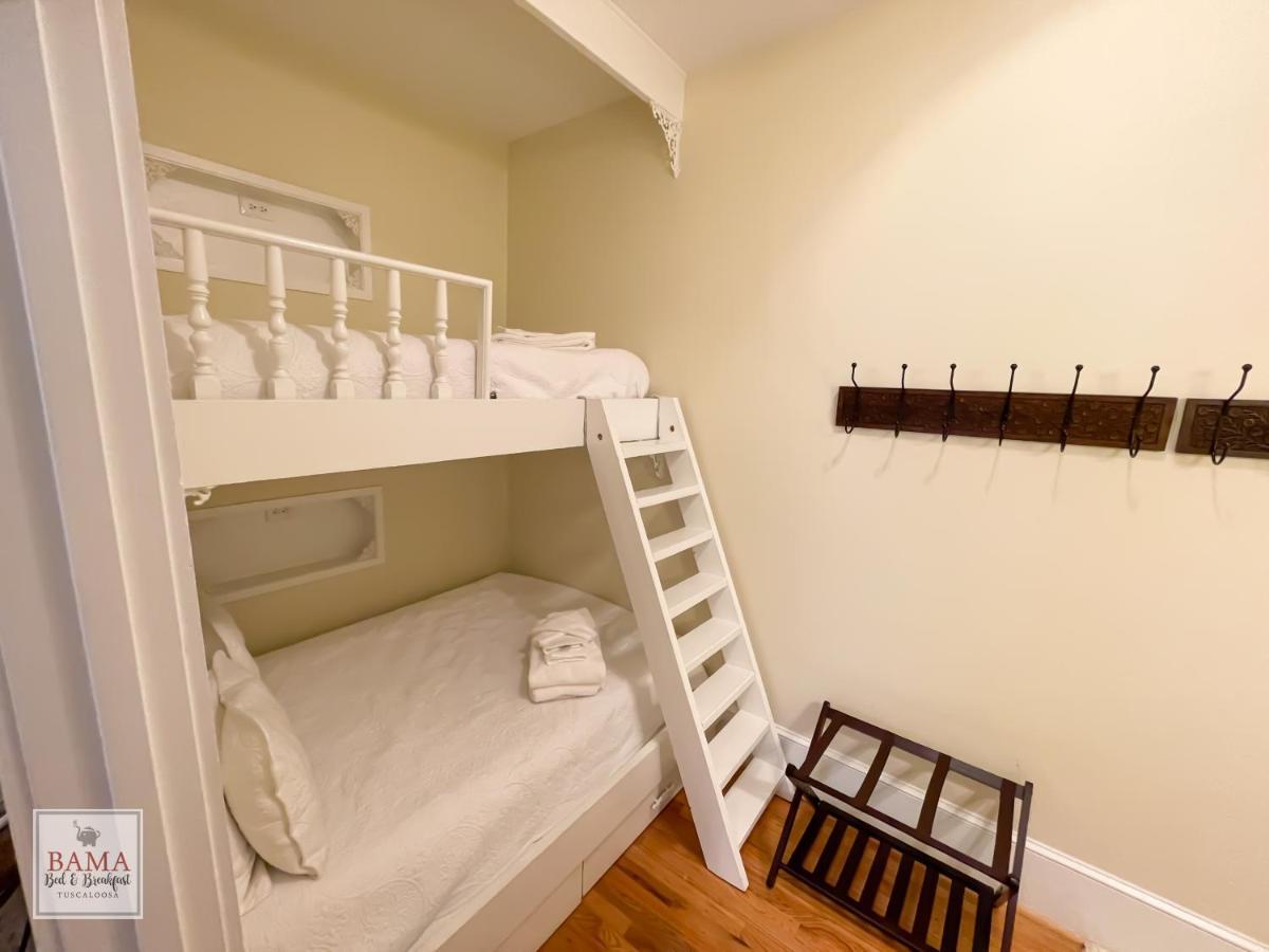 Bama Bed And Breakfast - Magnolia Family Suite 터스컬루사 외부 사진