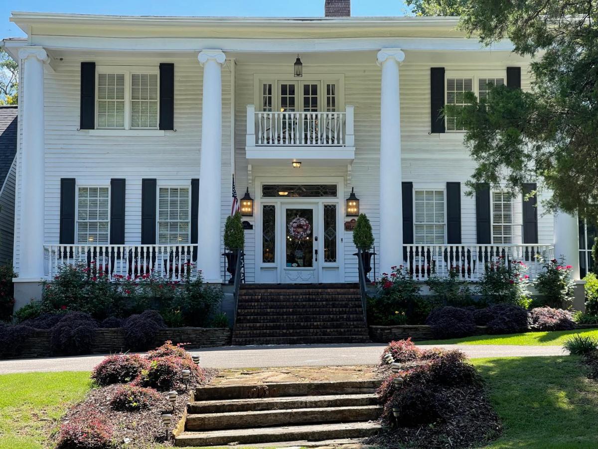 Bama Bed And Breakfast - Magnolia Family Suite 터스컬루사 외부 사진